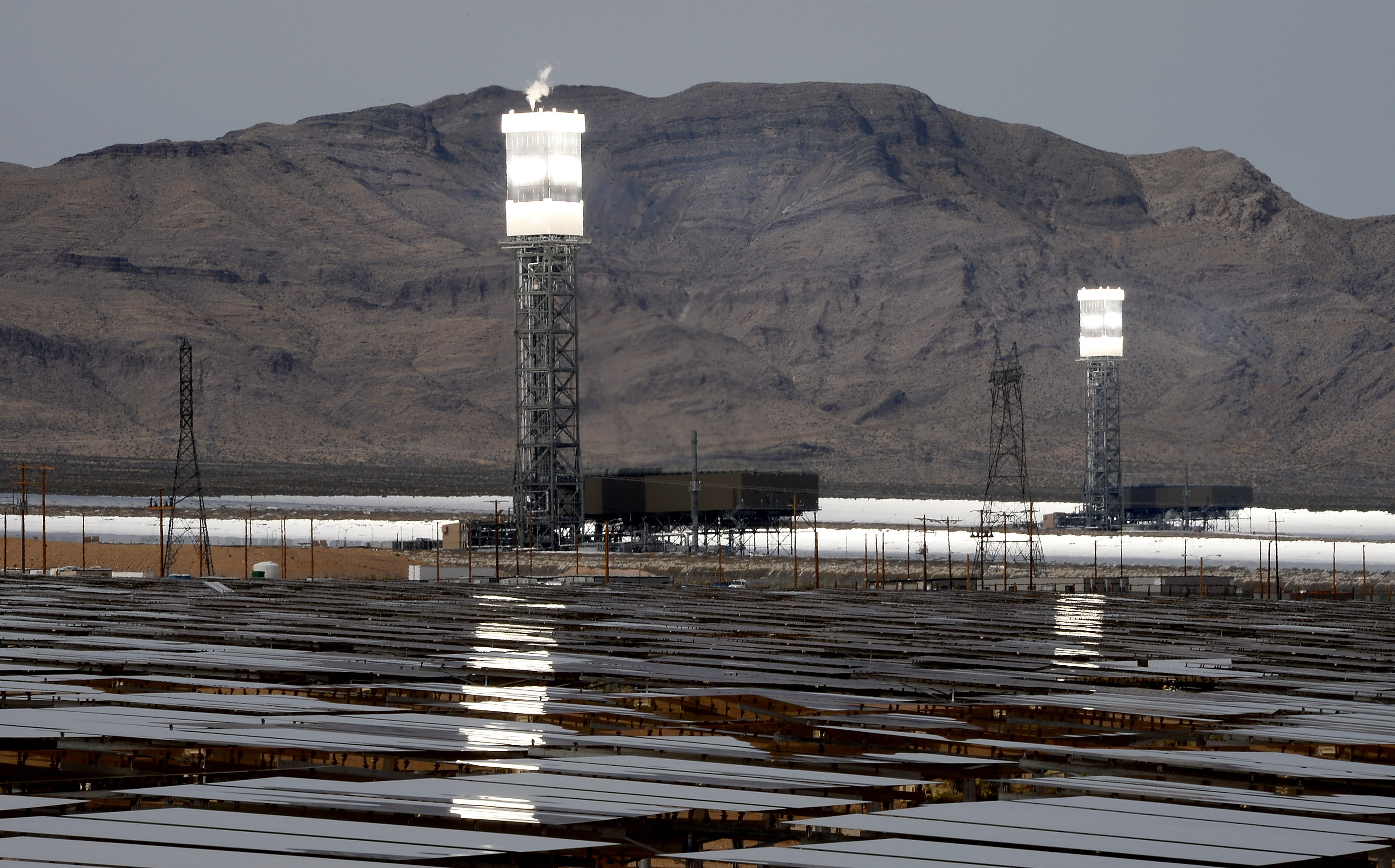 At Ivanpah Solar Power Plant, Energy Production Falling Well Short of 
